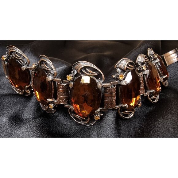 Vintage Czech Glass Amber Rhinestone Bracelet With Ornate Brass Setting & Floral - Picture 4 of 6